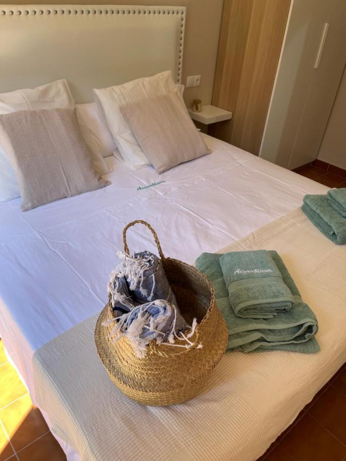 Bonito Apartamento Con Terraza, Jardin Y Piscina كالا ان بوسش المظهر الخارجي الصورة
